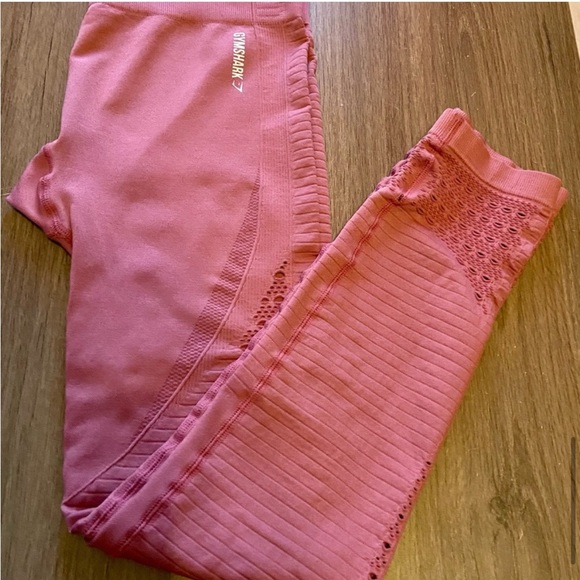 Gymshark EUC Energy + Seamless Dusty Pink Leggings Size Medium high waisted - Picture 11 of 15